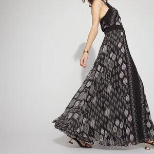 NWT $160 WHITE HOUSE BLACK MARKET IKAT BELTED MAXI DRESS